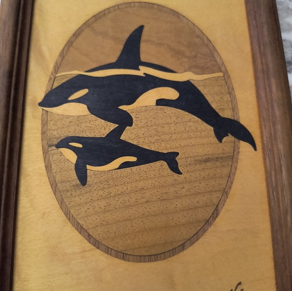 Hudson River inlay whales. Wooden framed - Picture 3 of 6